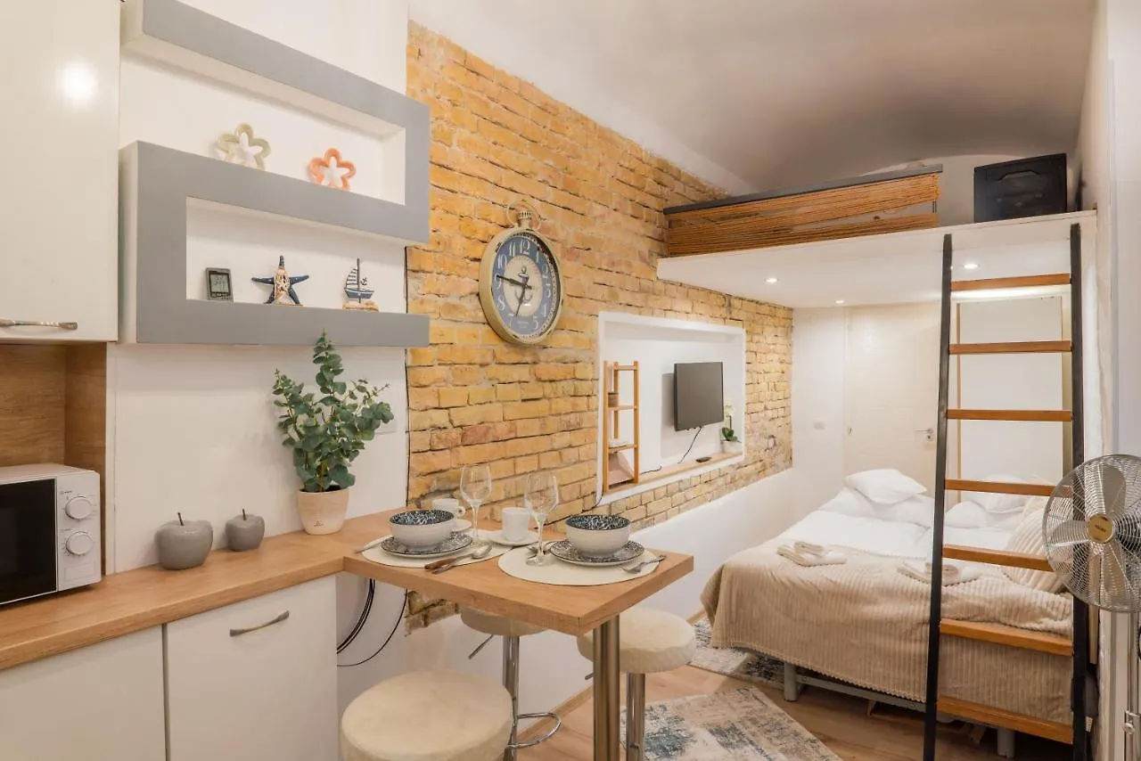 Oktogon City Apartment Budapest Hungary